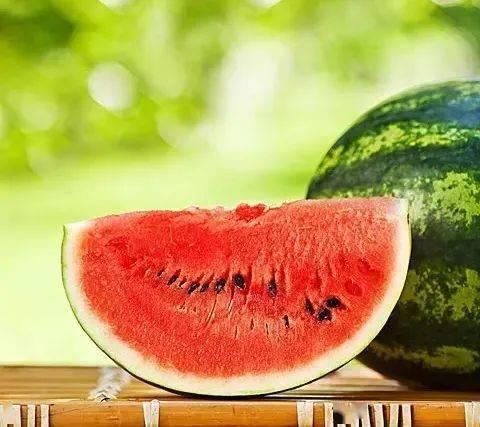 今日吃瓜团,揭秘娱乐圈最新热点事件